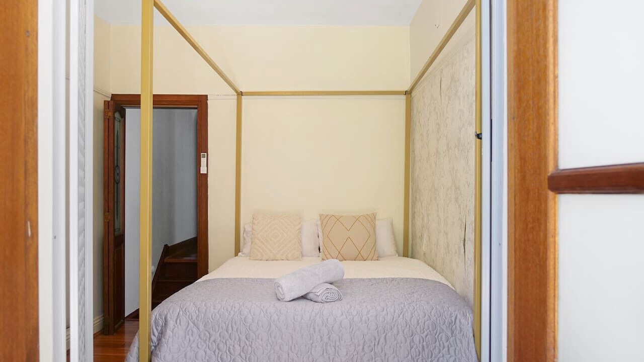 Photo of Bedroom in Potts Point