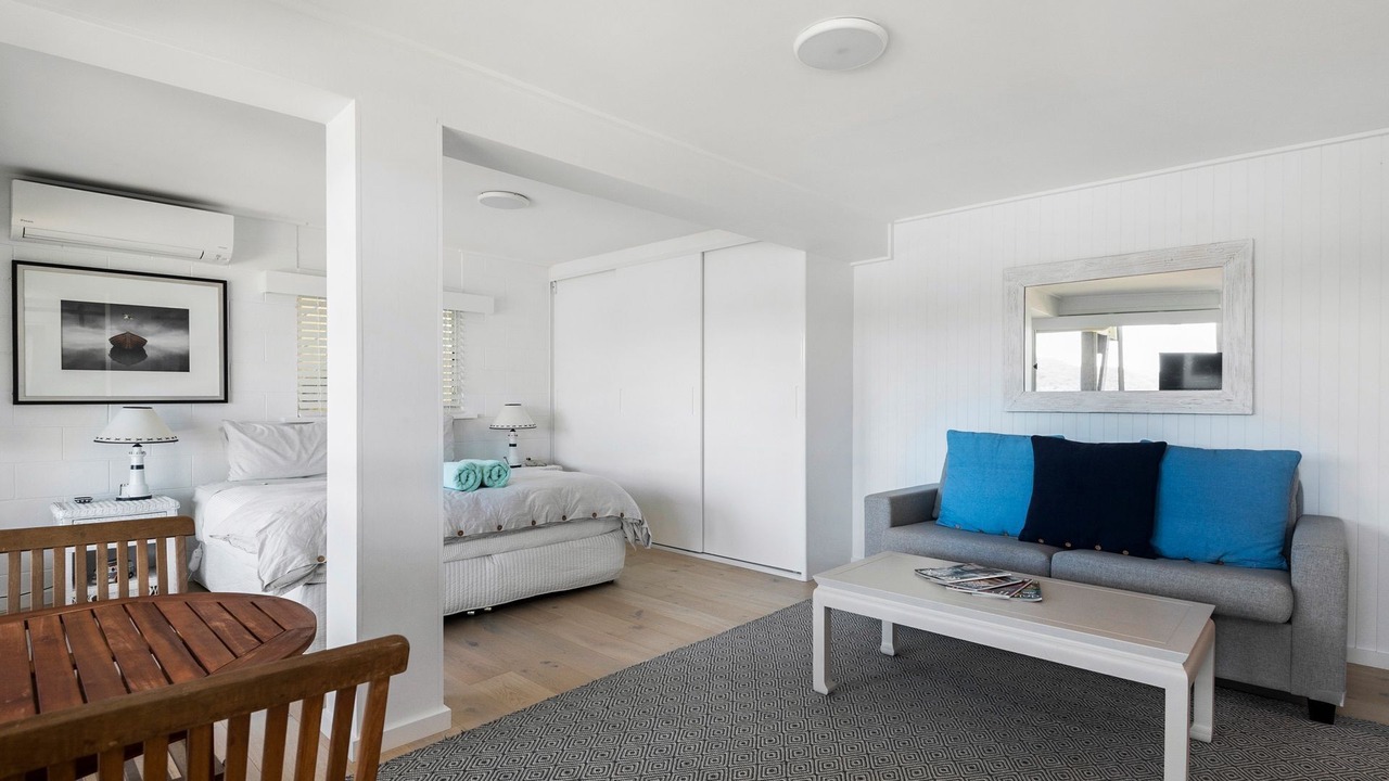 Photo of Livingroom in Palm Beach
