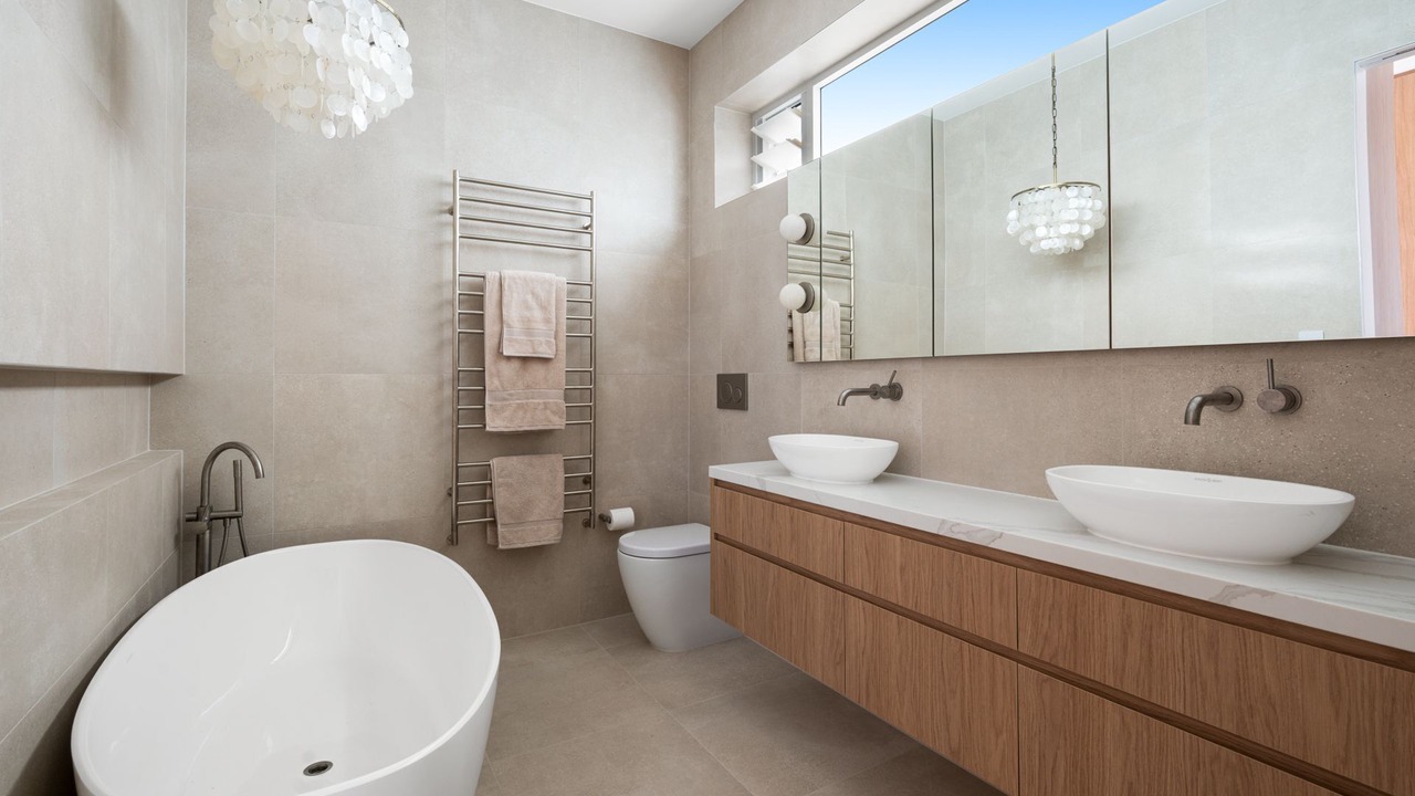 Photo of Bathroom in Whale Beach