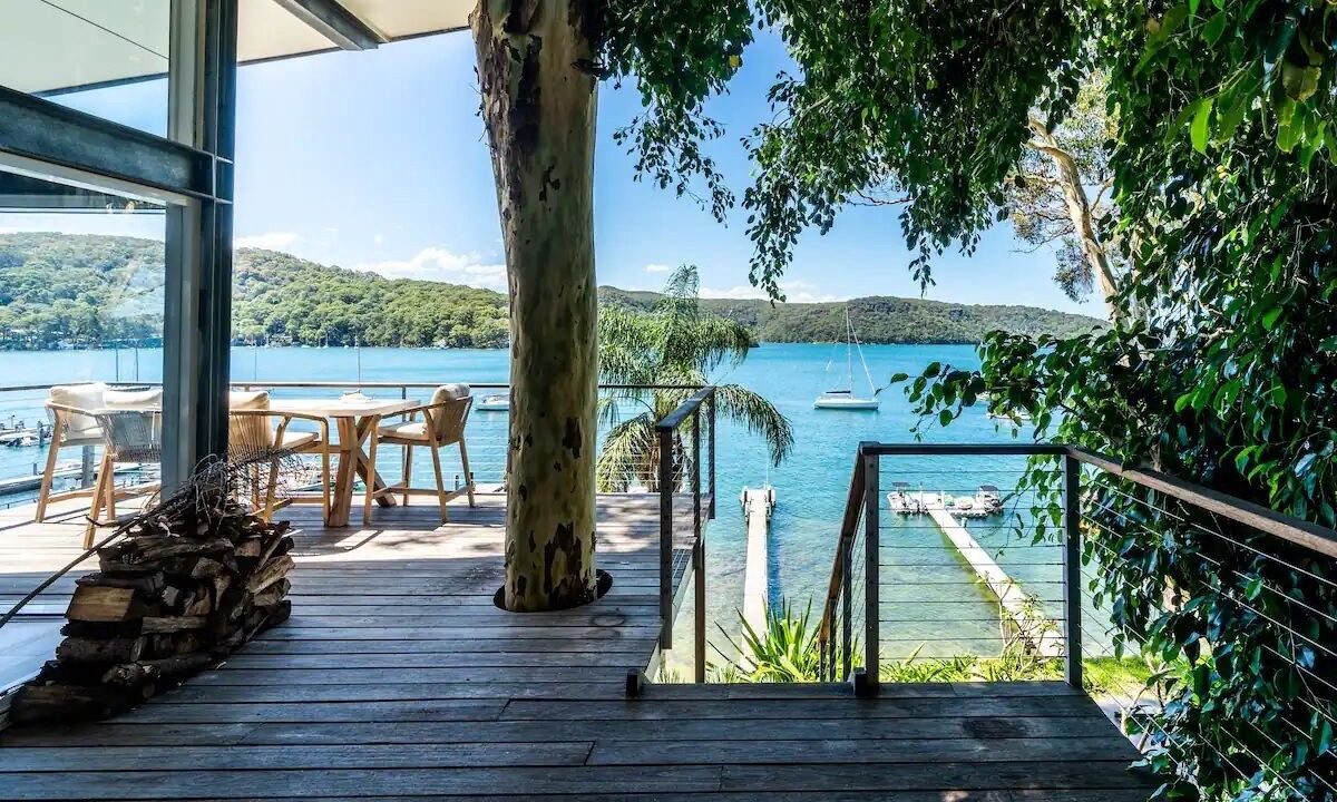 Photo of Patio Balcony in Scotland Island