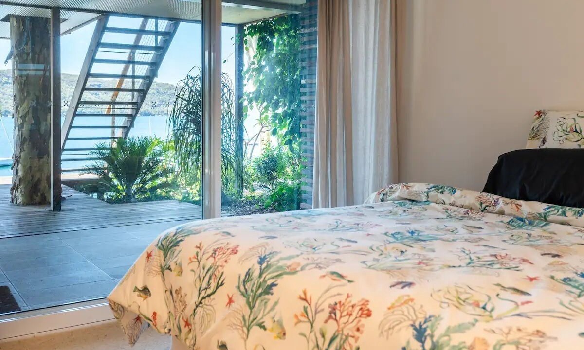 Photo of Bedroom in Scotland Island