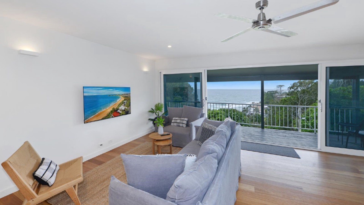 Photo of Livingroom in Avoca Beach
