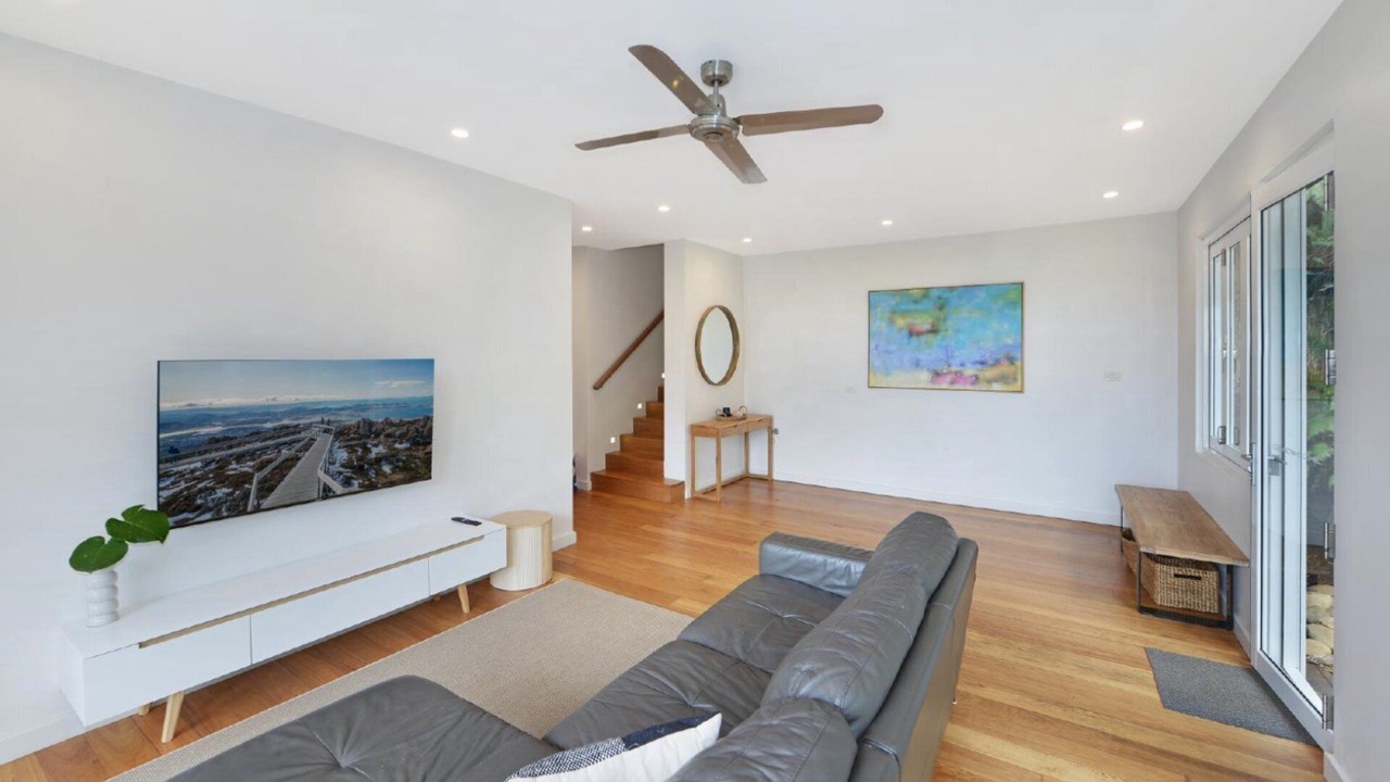 Photo of Livingroom in Avoca Beach