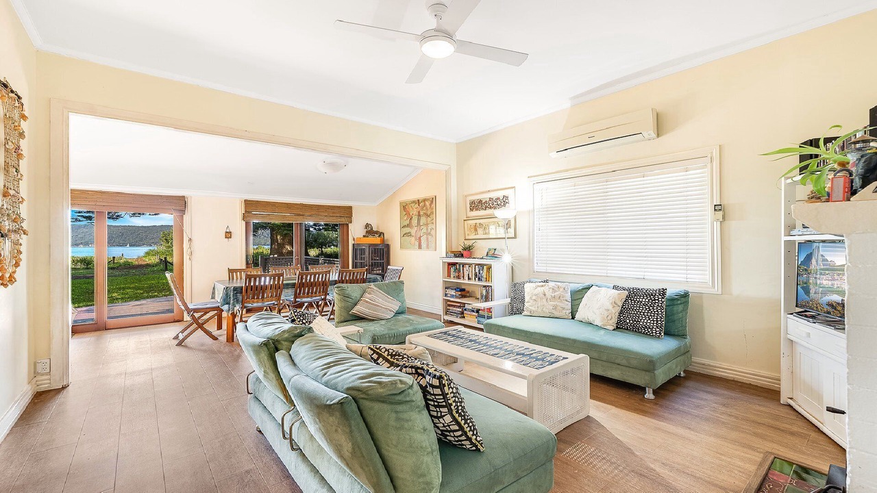 Photo of Livingroom in Patonga