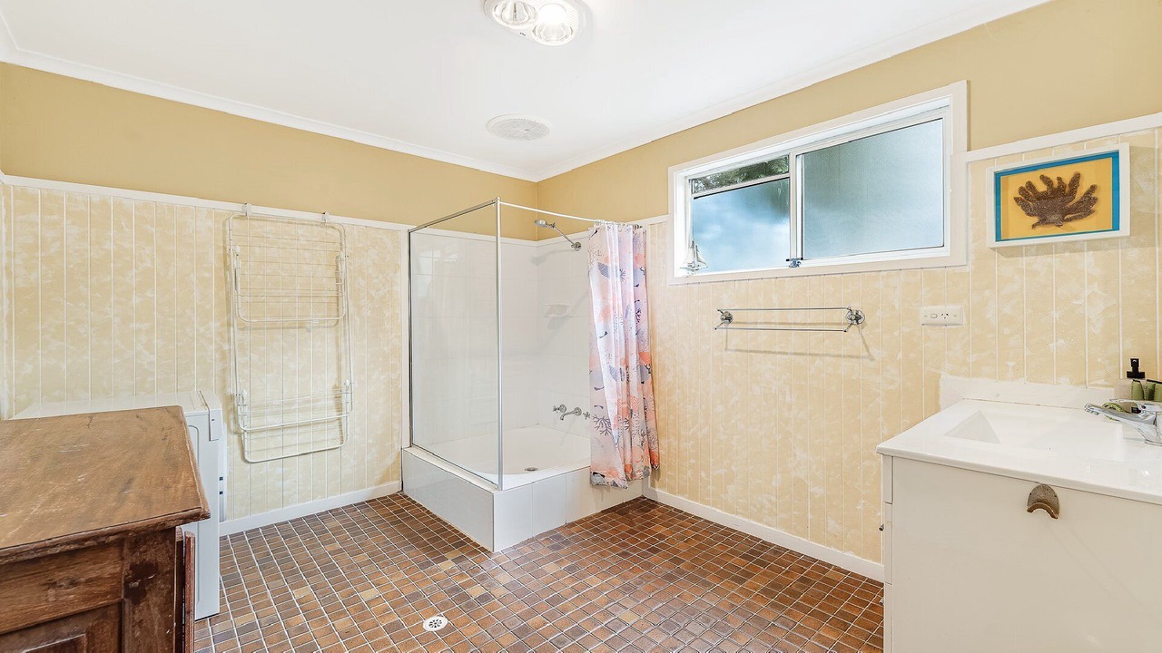 Photo of Bathroom in Patonga