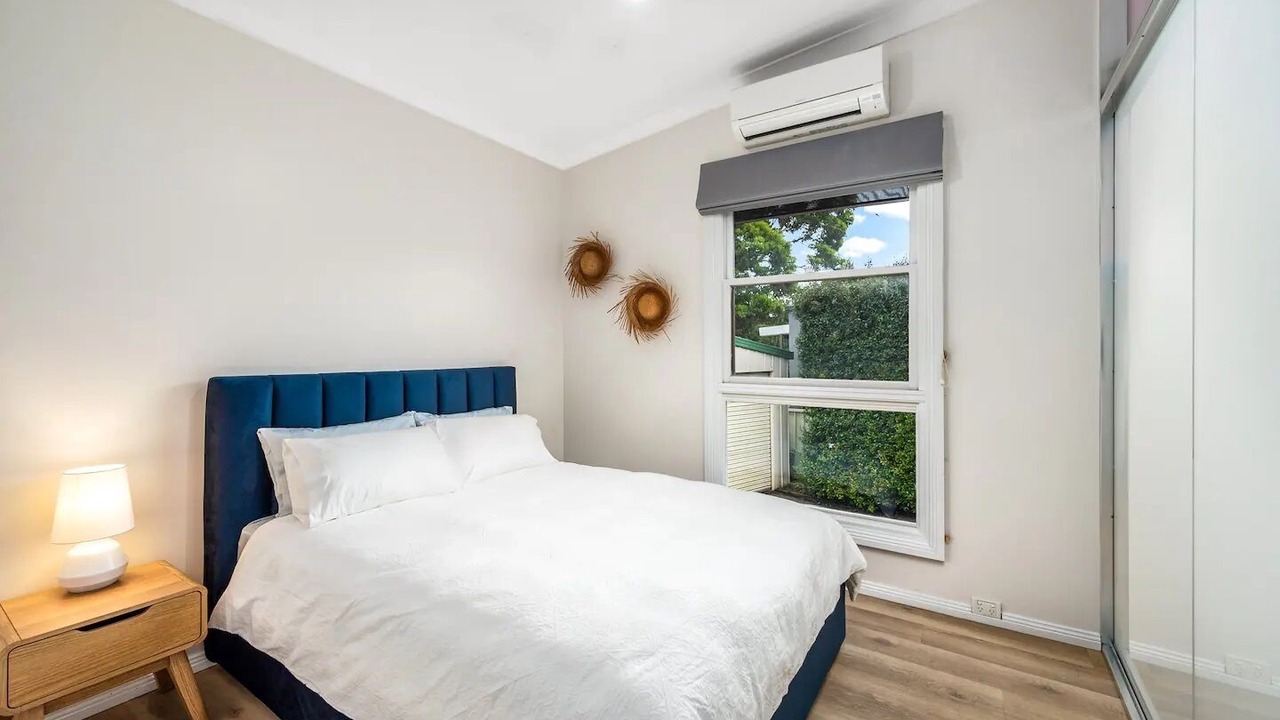 Photo of Bedroom in Adamstown