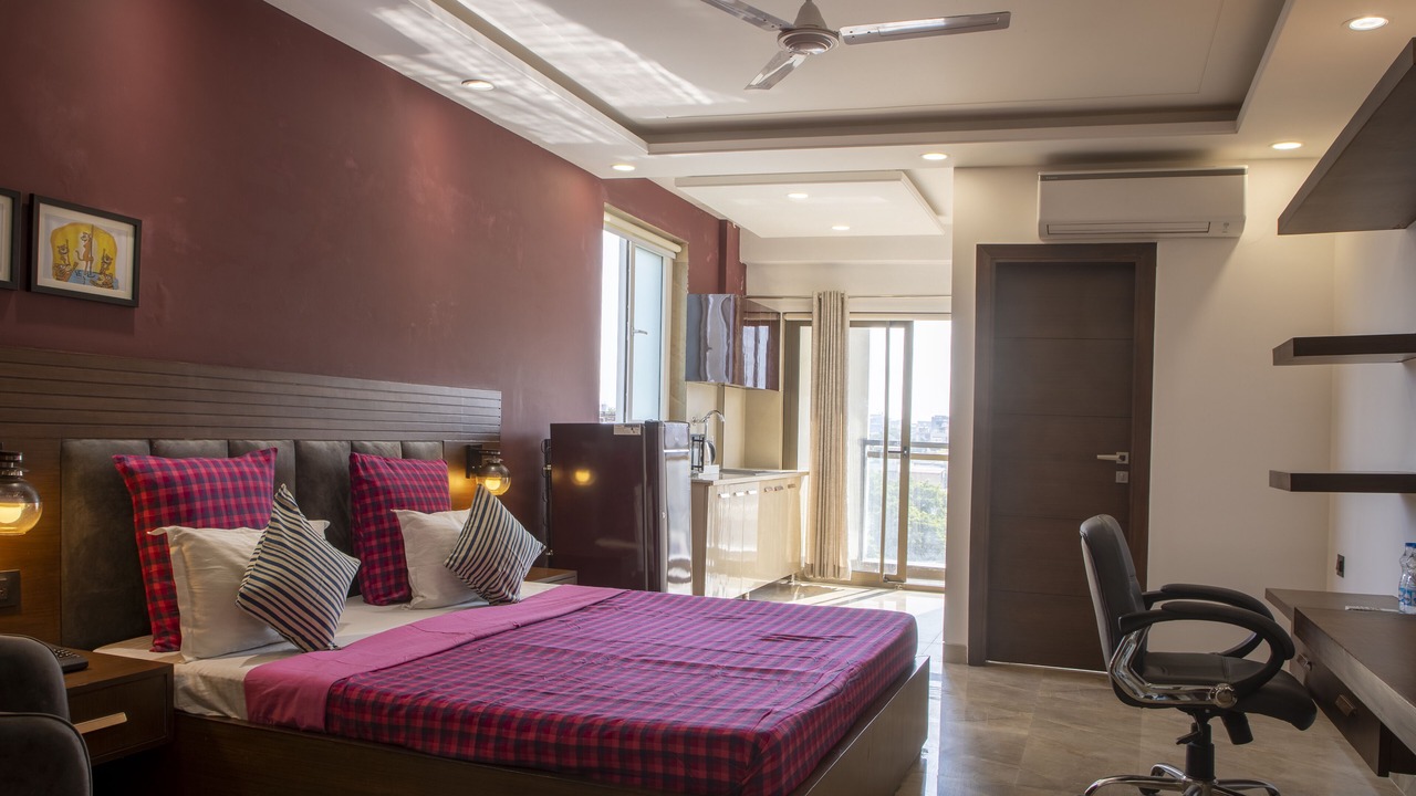 Photo of Bedroom in DLF Phase 3