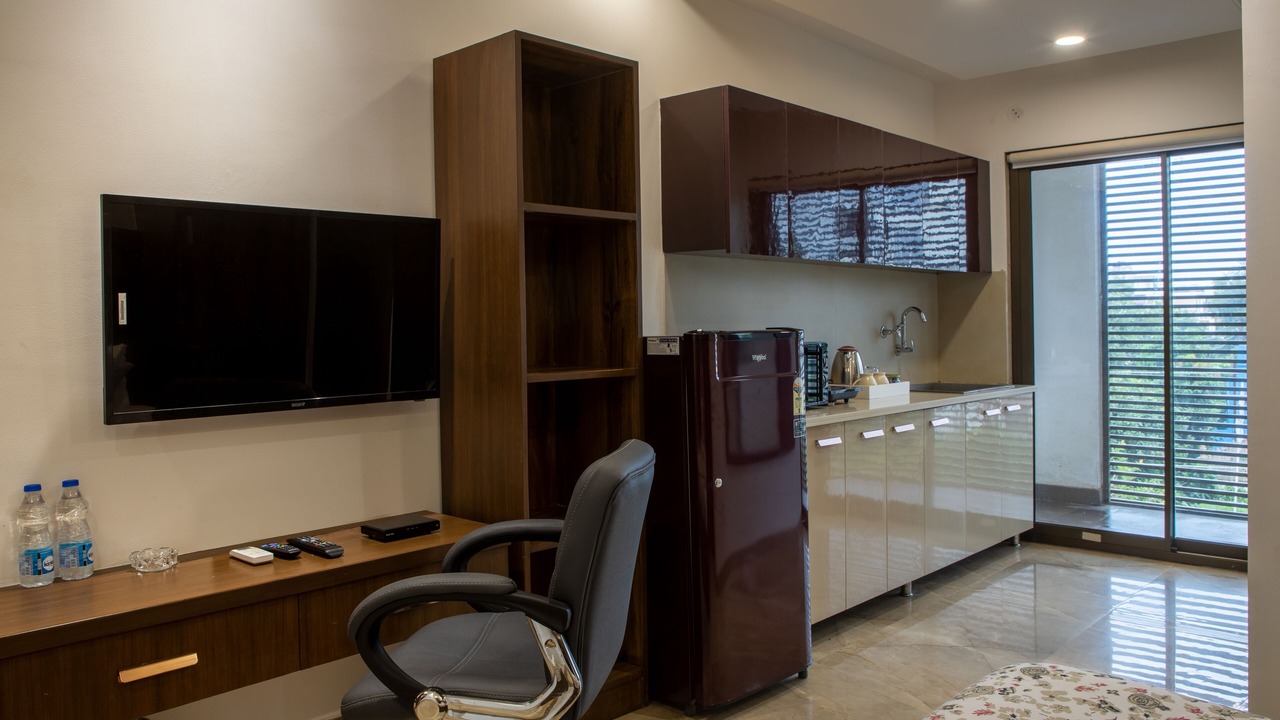 Photo of Kitchen in DLF Phase 3
