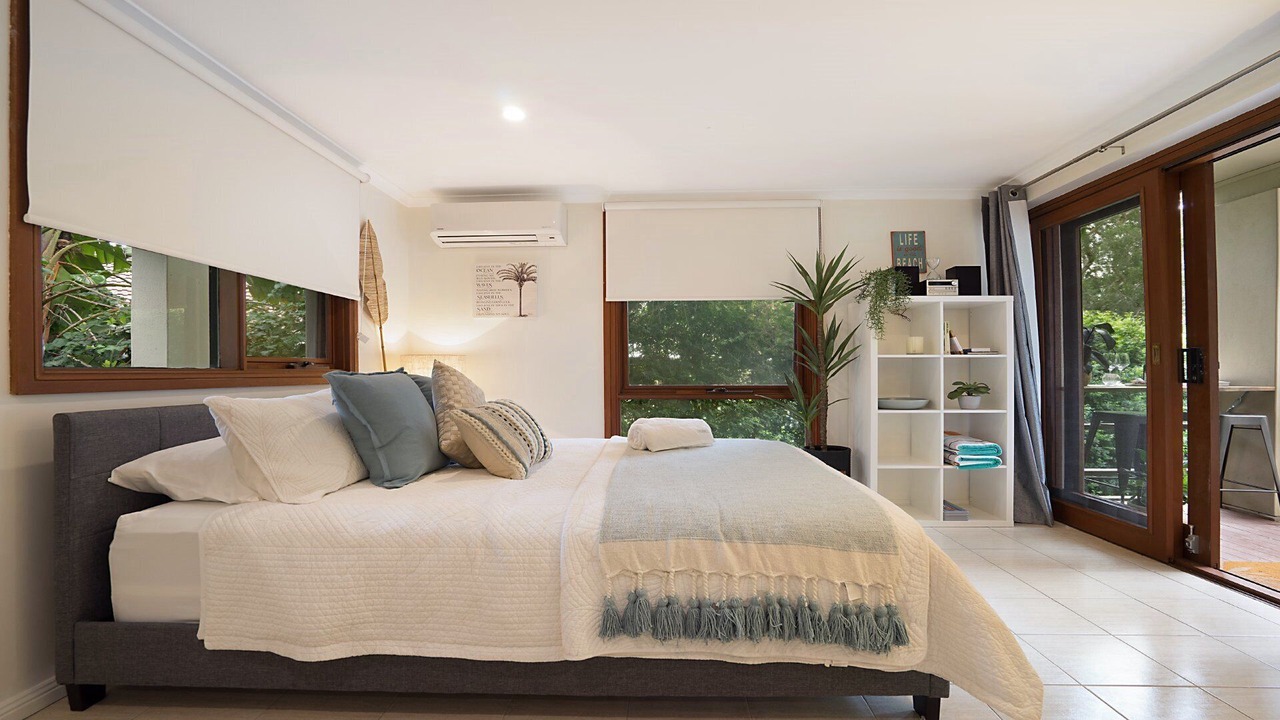Photo of Bedroom in Macmasters Beach