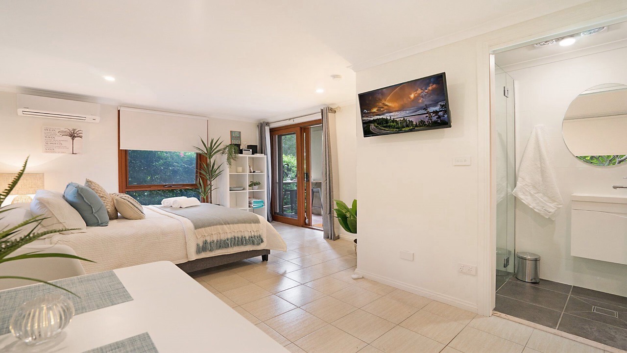 Photo of Bedroom in Macmasters Beach