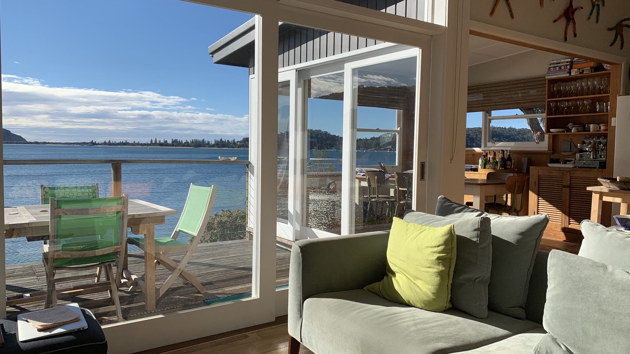 Photo of Livingroom in Great Mackerel Beach