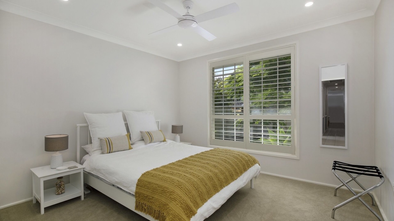 Photo of Bedroom in St Huberts Island