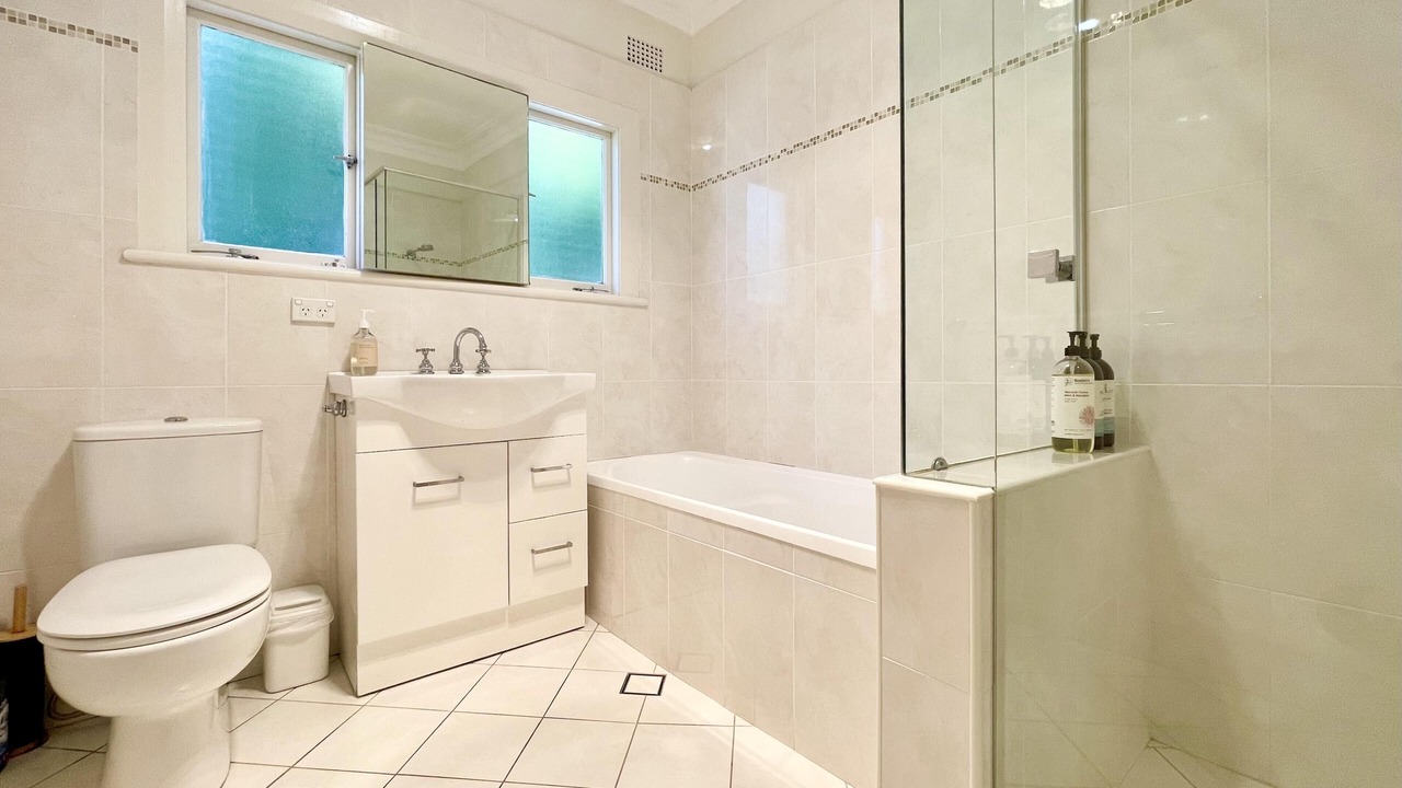 Photo of Bathroom in Blackheath