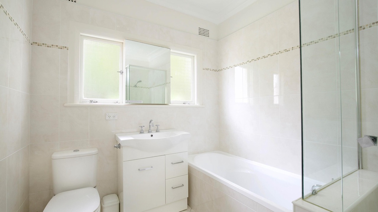 Photo of Bathroom in Blackheath