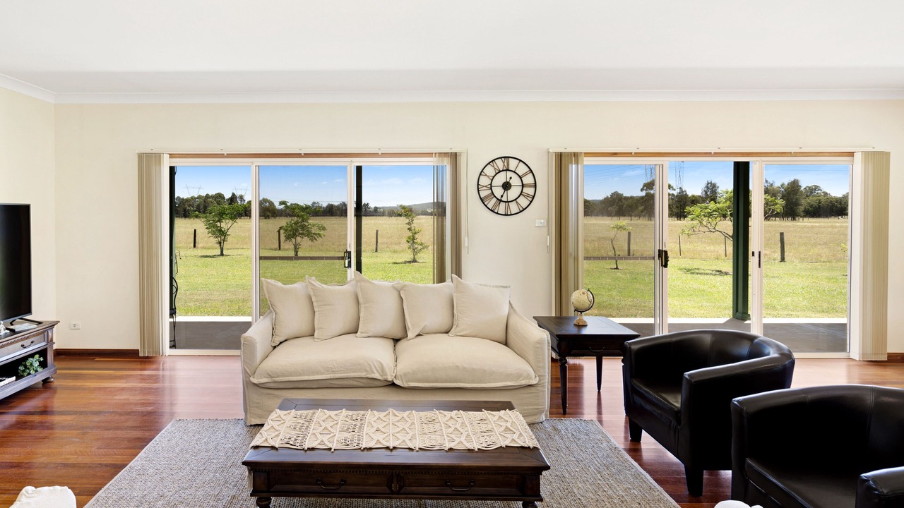 Photo of Livingroom in Lovedale