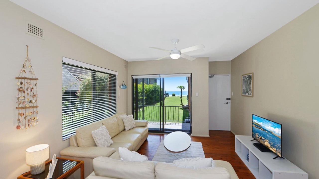 Photo of Livingroom in Avoca Beach