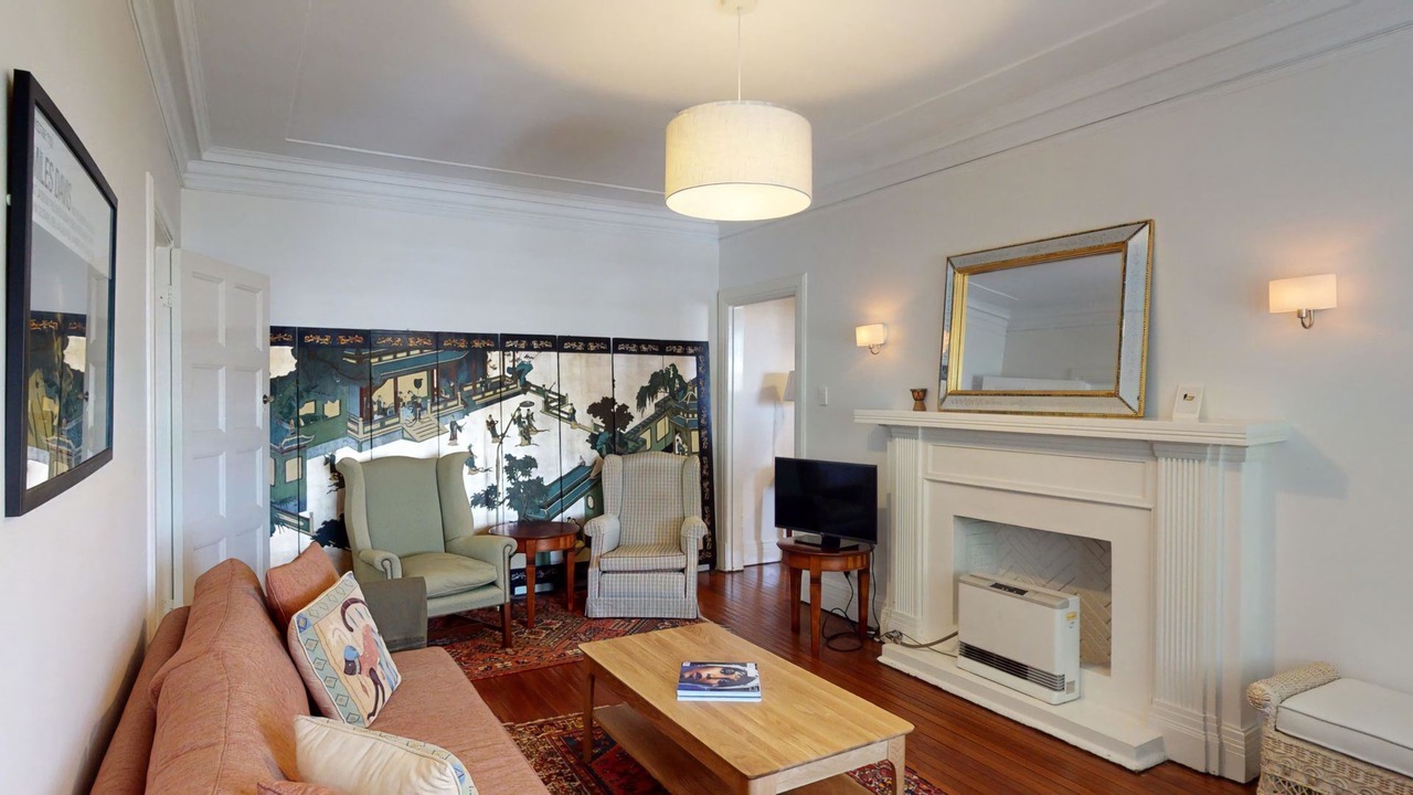 Photo of Livingroom in Edgecliff