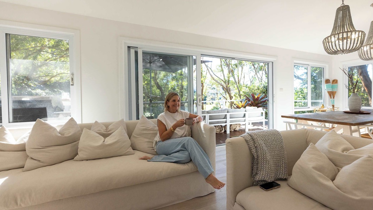 Photo of Livingroom in Macmasters Beach