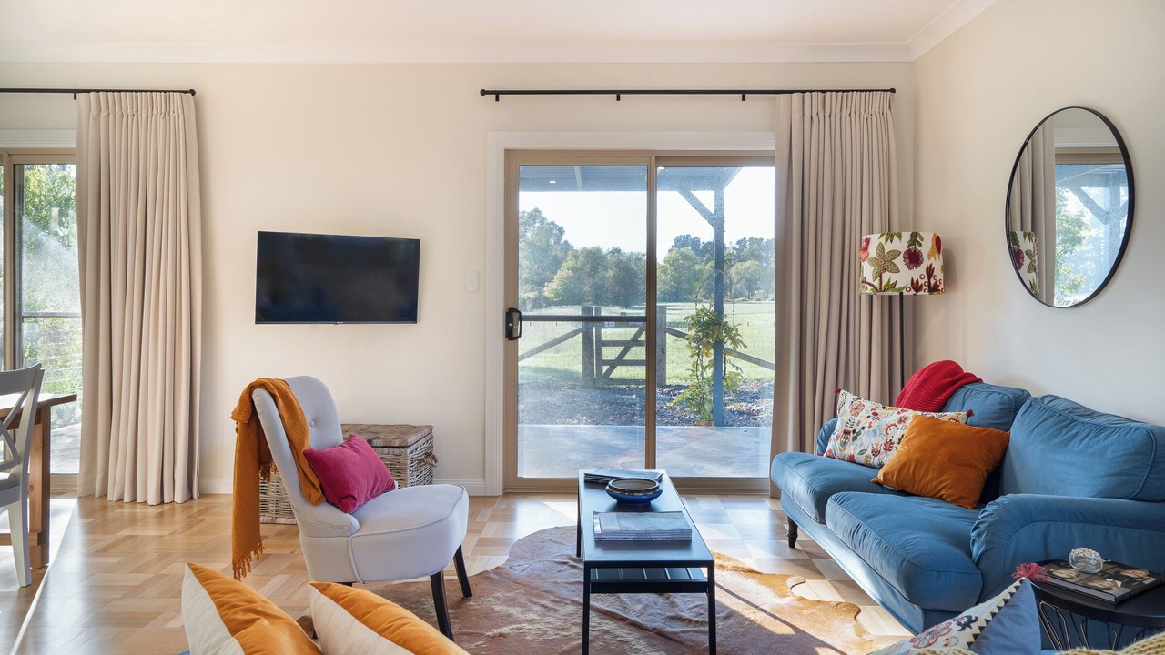 Photo of Livingroom in Glenquarry