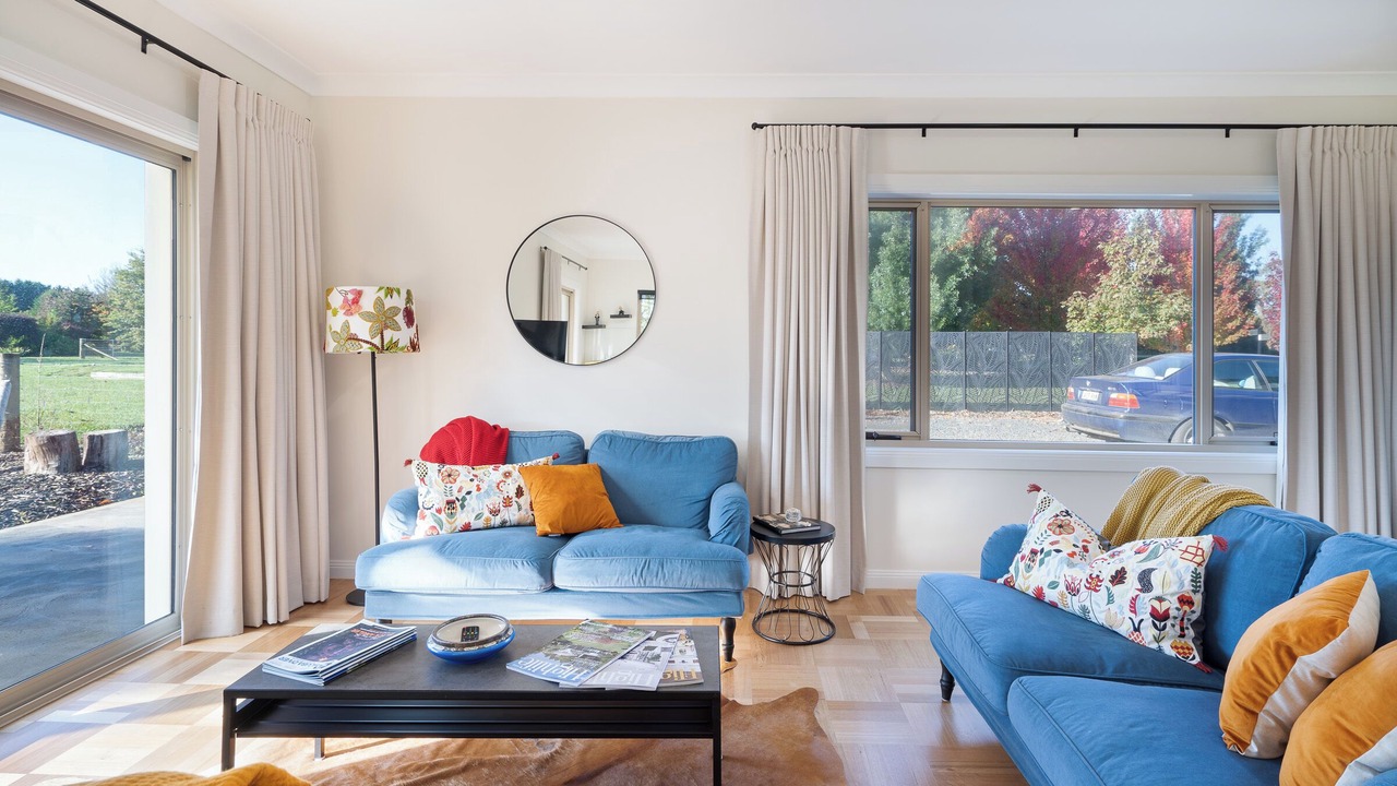 Photo of Livingroom in Glenquarry