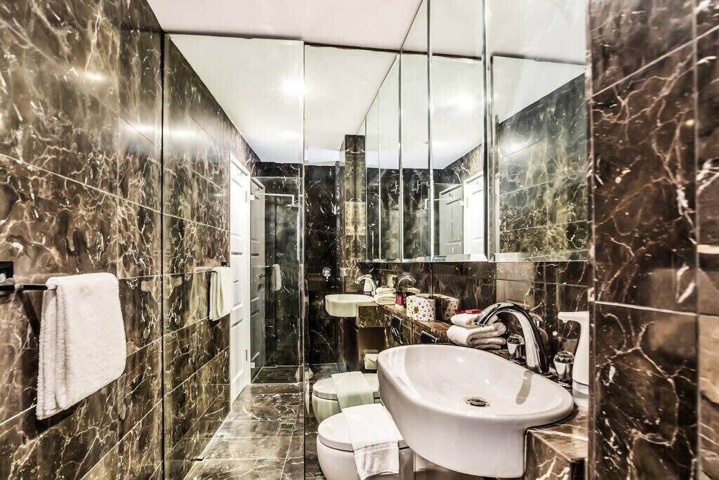 Photo of Bathroom in Double Bay