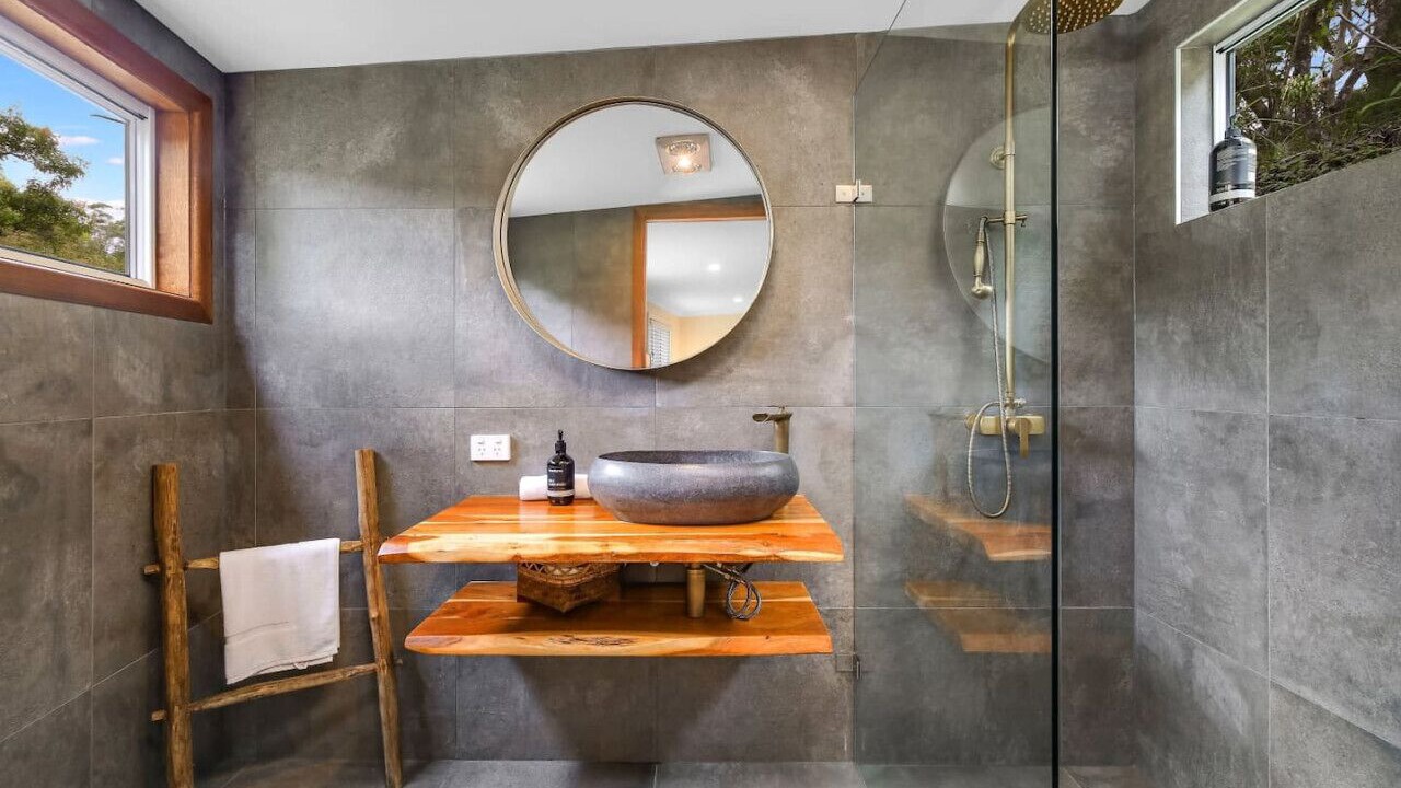 Photo of Bathroom in Picketts Valley