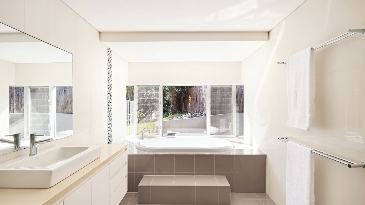 Photo of Bathroom in Mount Elliot