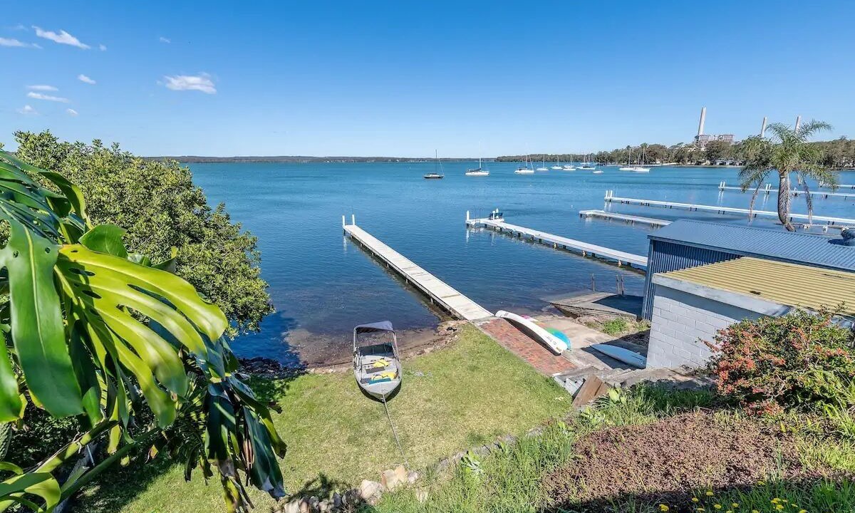 Photo of Outdoor in Mannering Park