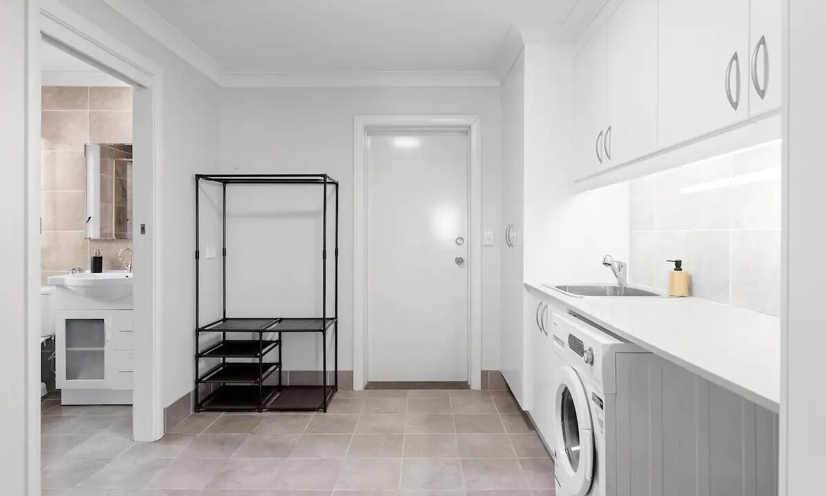 Photo of Bathroom in Mannering Park