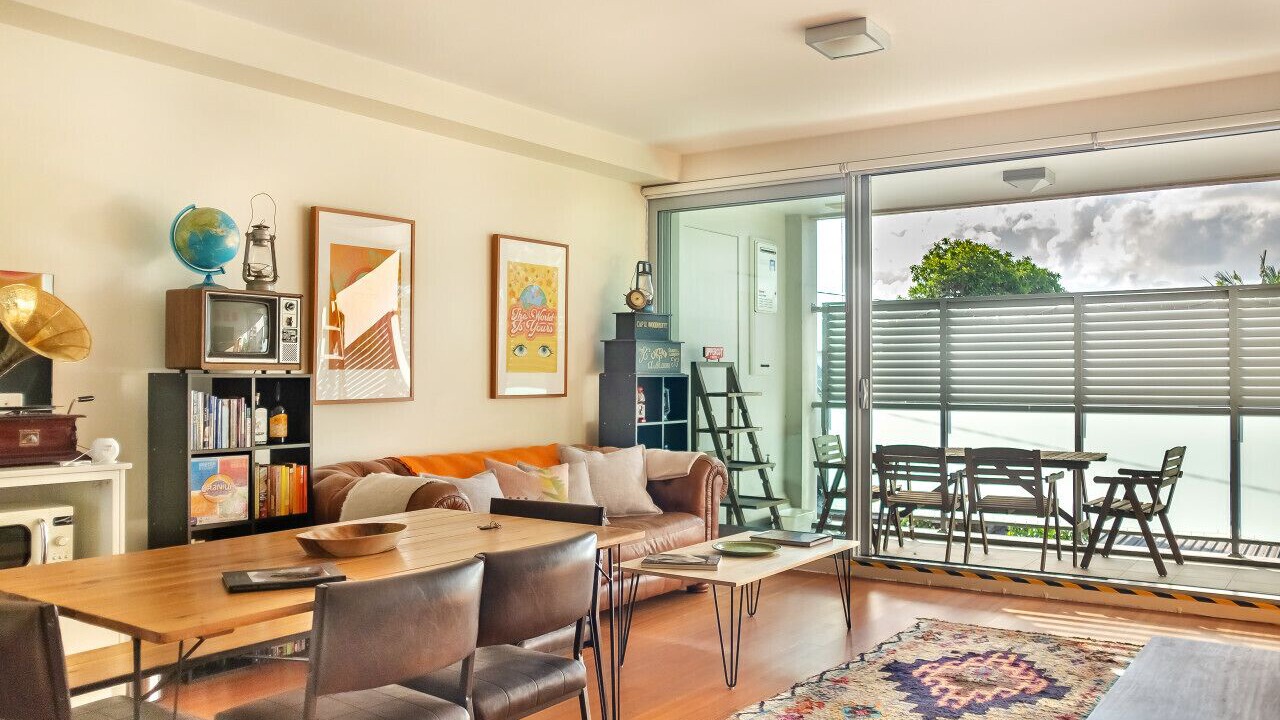 Photo of Livingroom in Newtown
