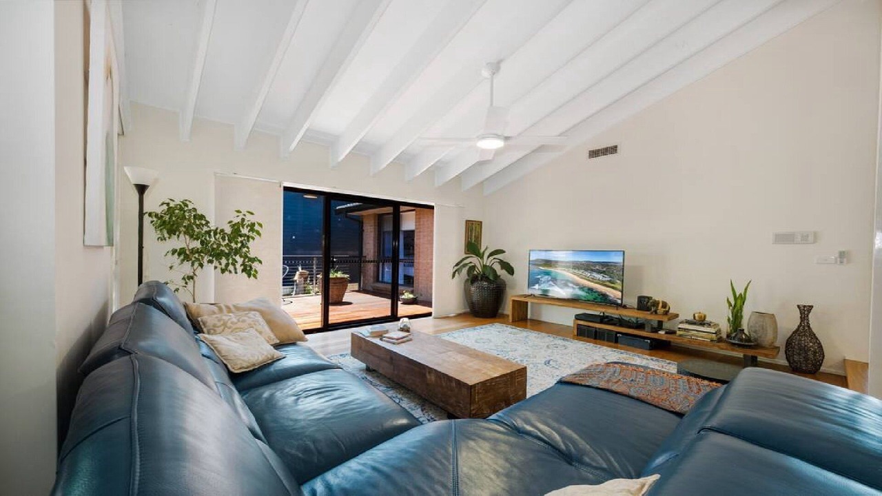 Photo of Livingroom in Berkeley Vale