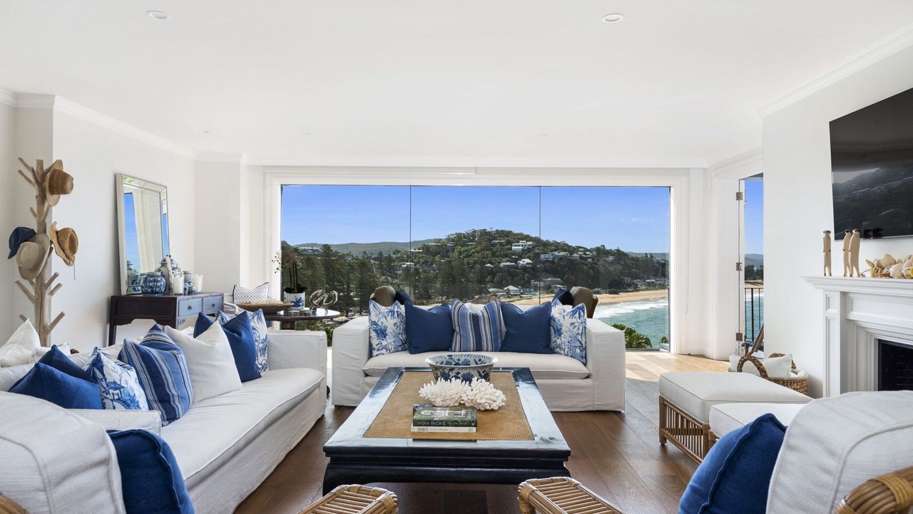Photo of Livingroom in Palm Beach
