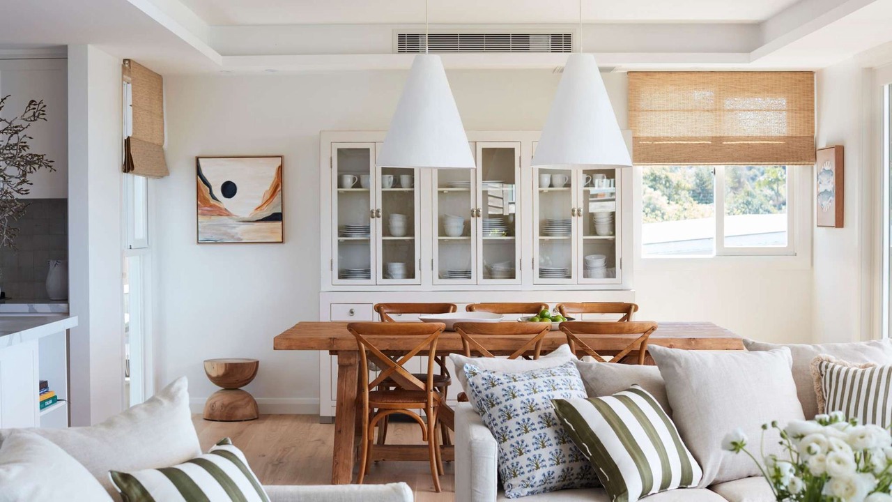 Photo of Livingroom in Whale Beach
