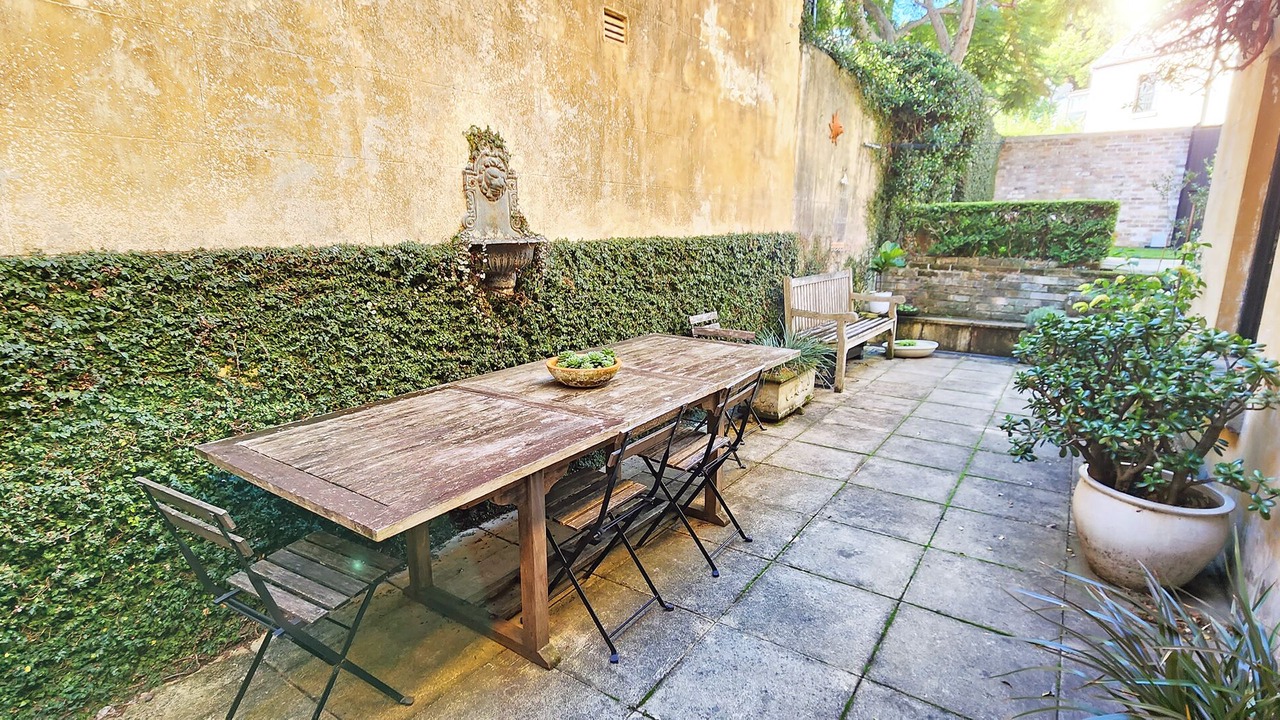 Photo of Outdoor in Paddington