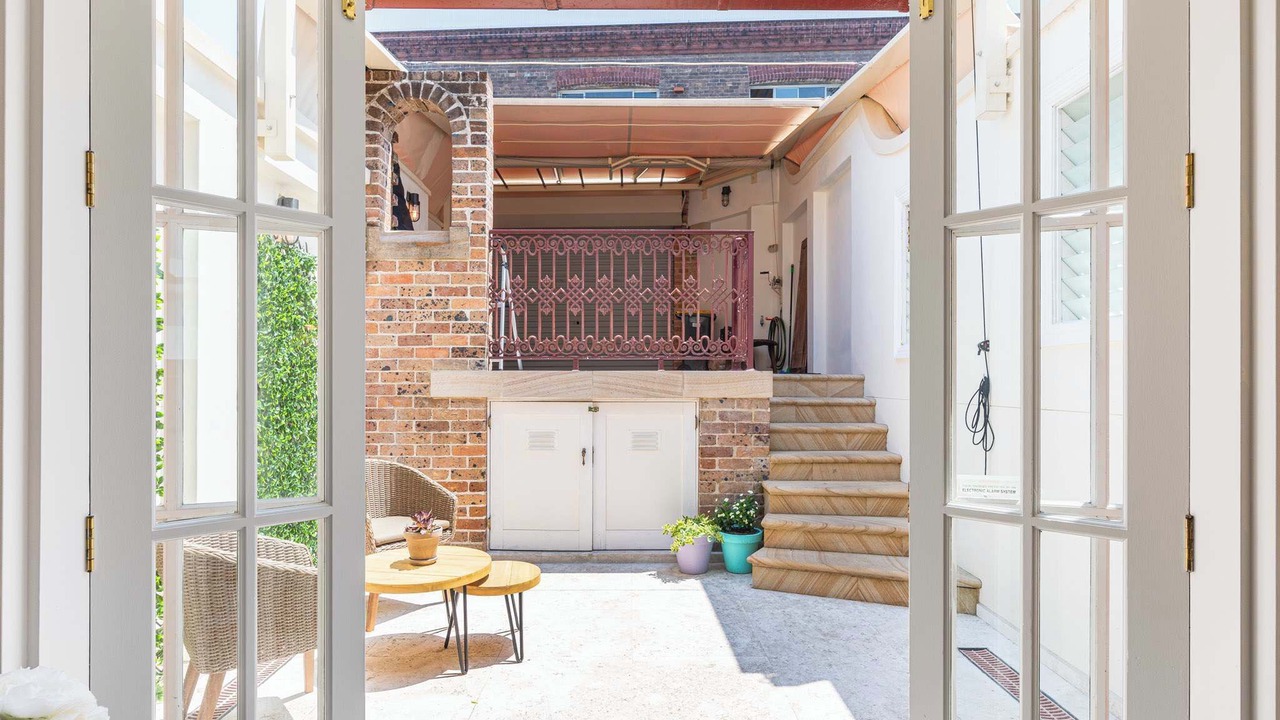 Photo of Others in Surry Hills