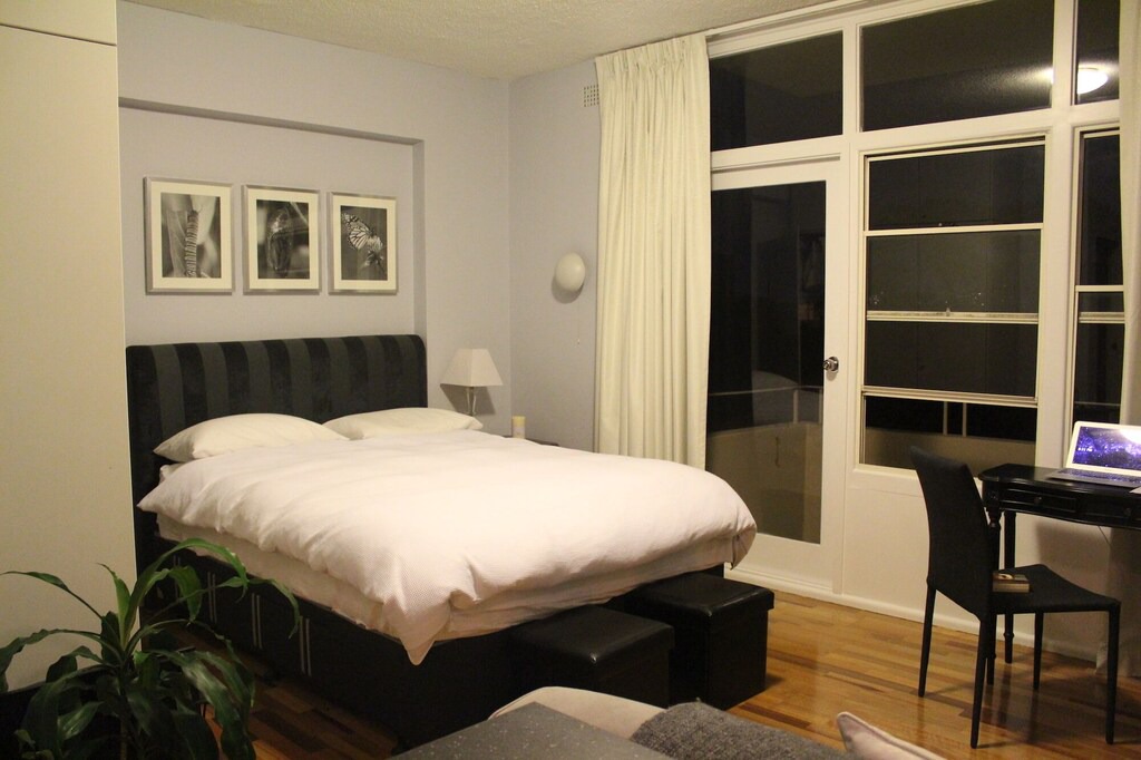 Photo of Bedroom in Kirribilli