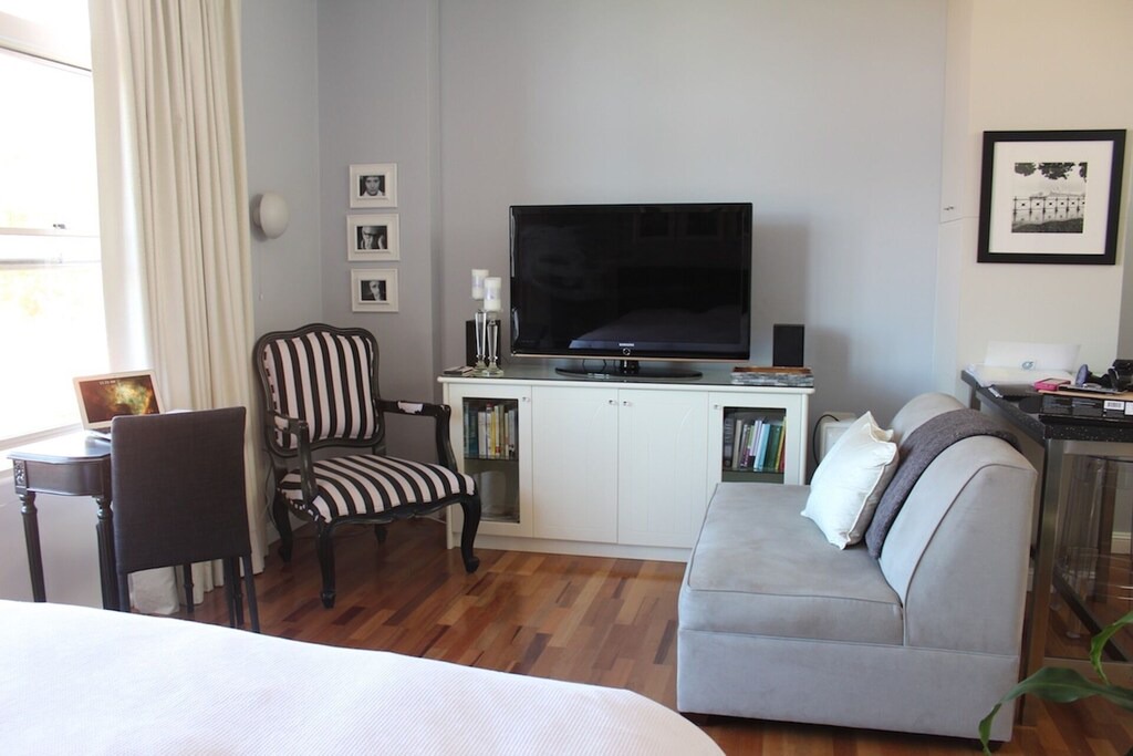 Photo of Livingroom in Kirribilli