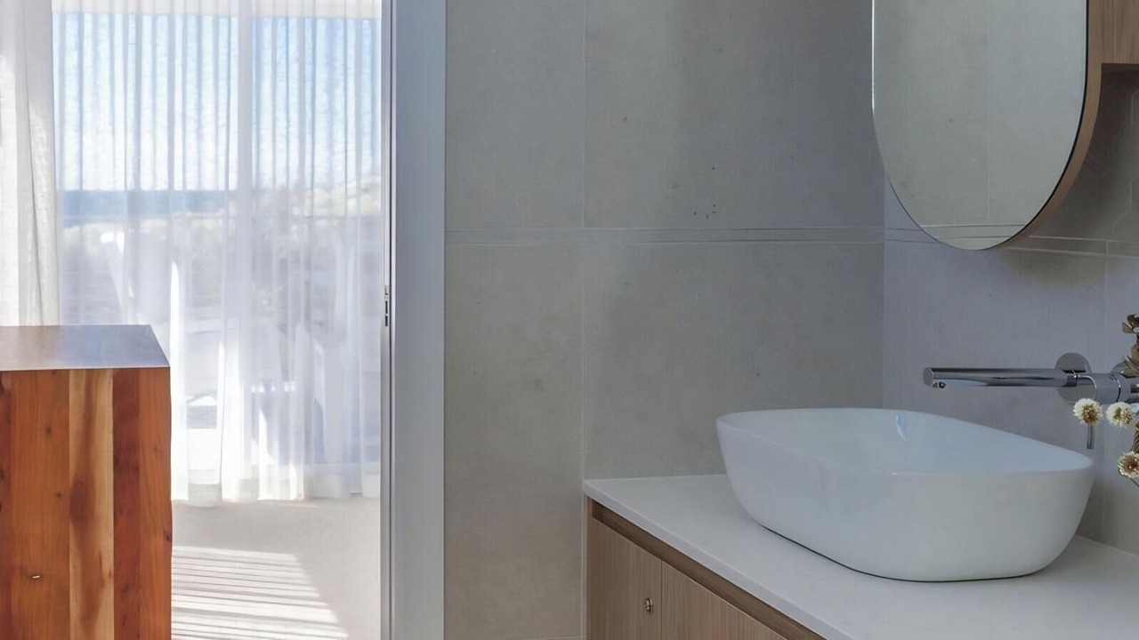 Photo of Bathroom in Caves Beach