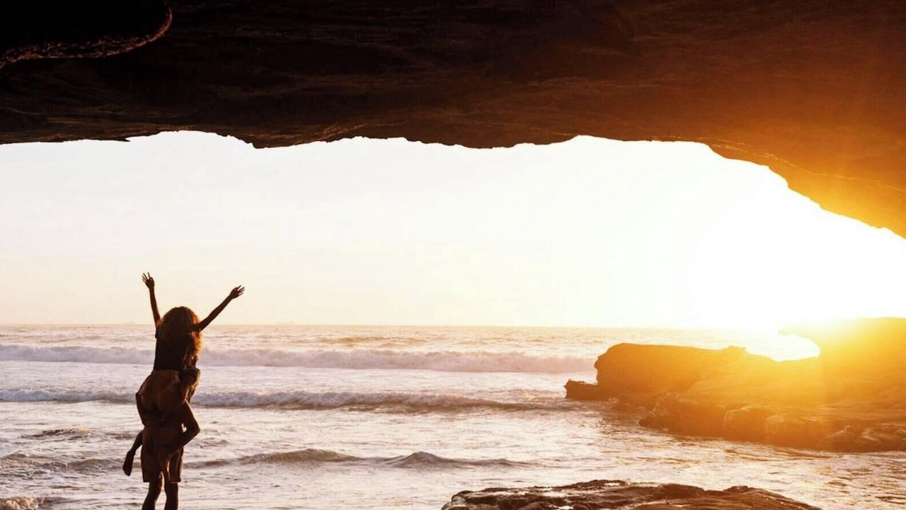 Photo of Others in Caves Beach