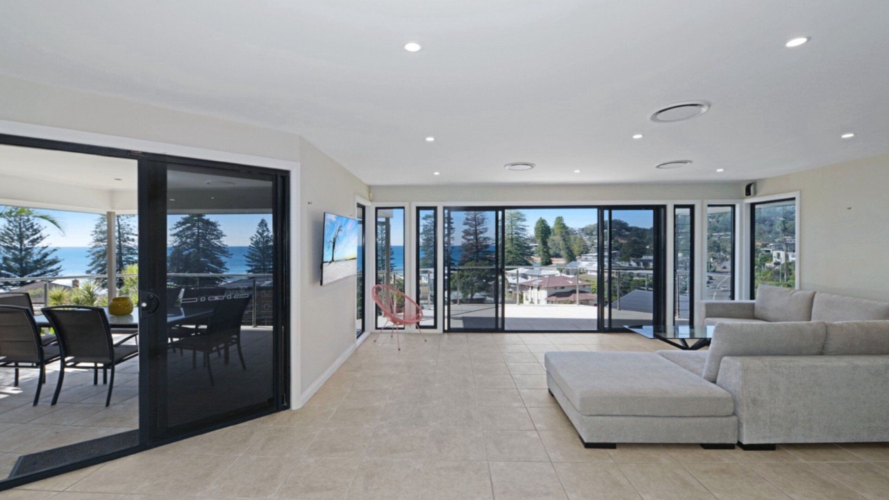 Photo of Livingroom in Avoca Beach