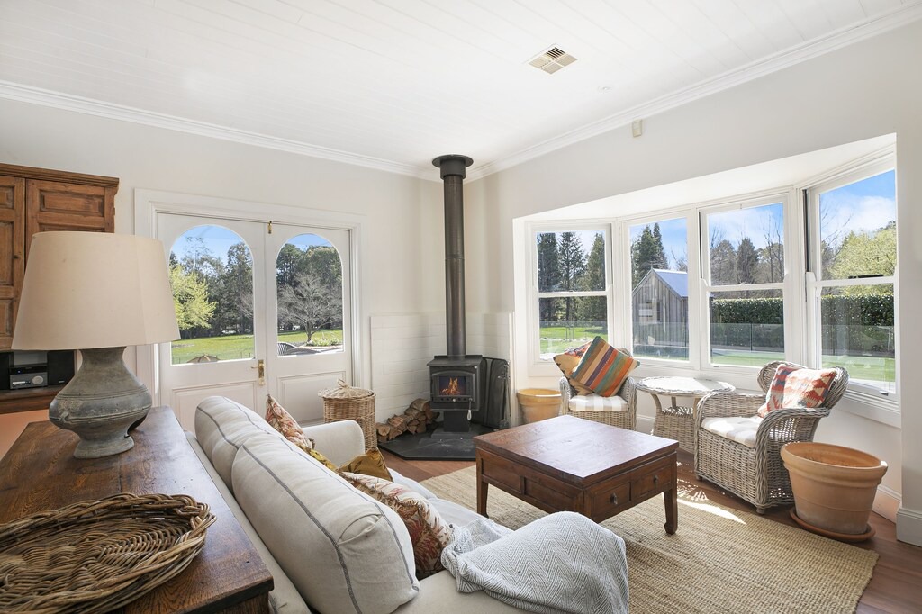 Photo of Livingroom in Glenquarry