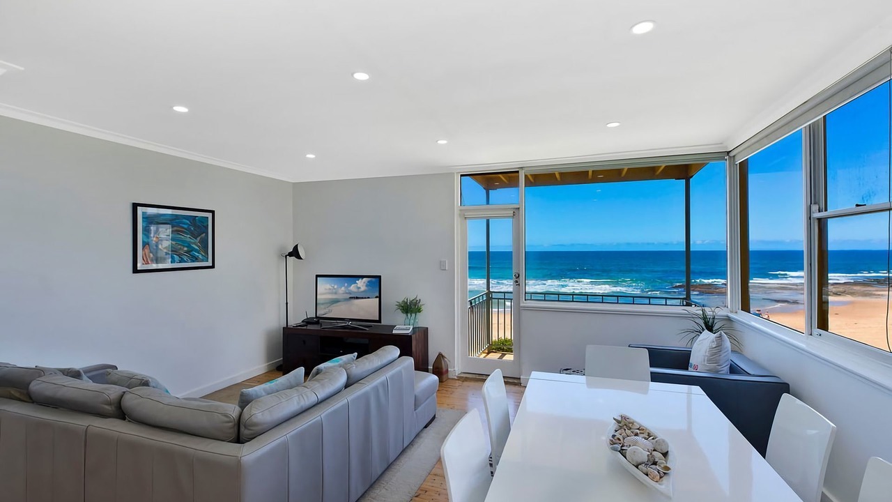 Photo of Livingroom in The Entrance