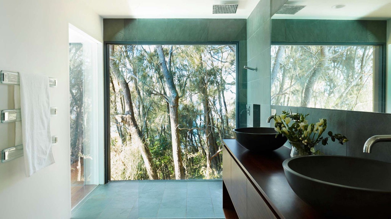 Photo of Bathroom in Whale Beach
