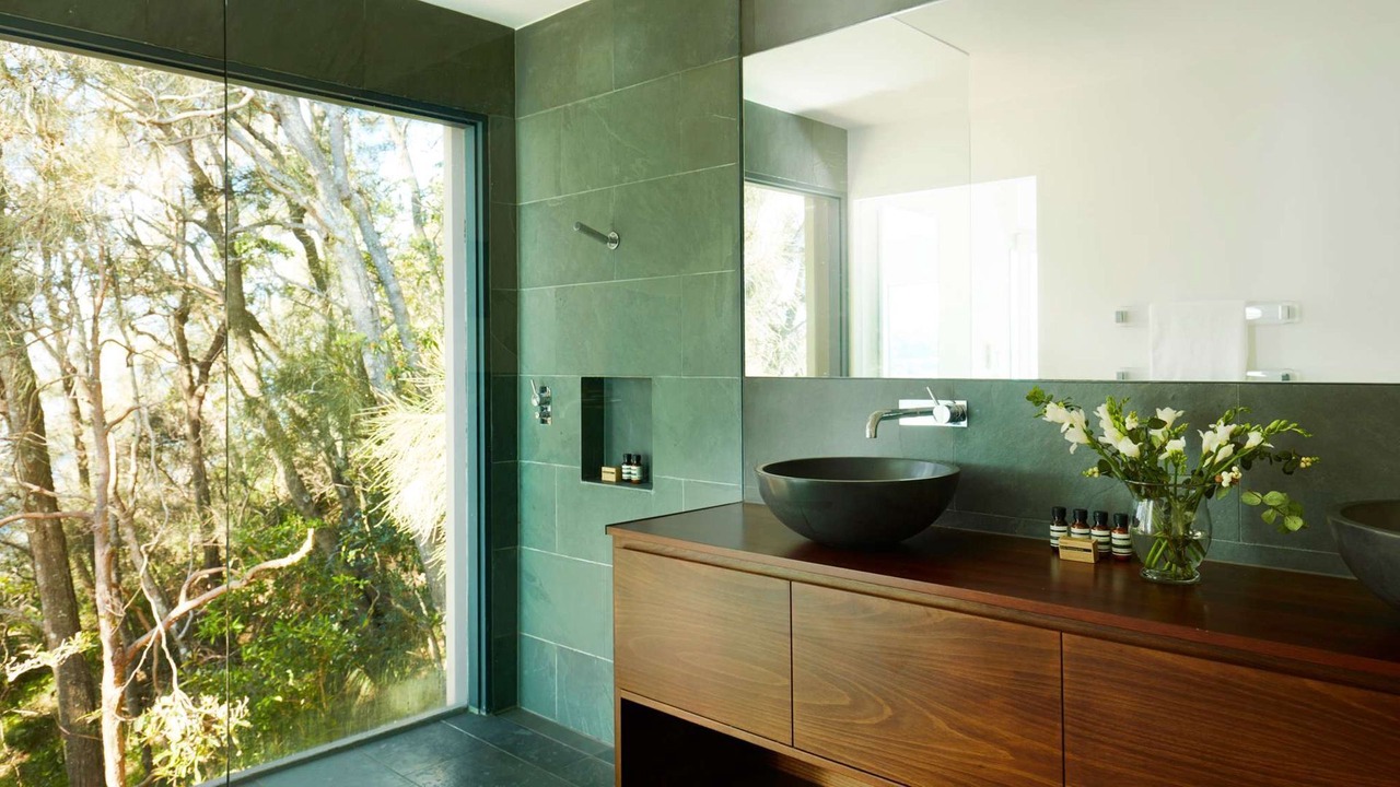 Photo of Bathroom in Whale Beach