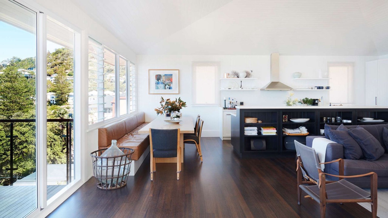 Photo of Livingroom in Whale Beach