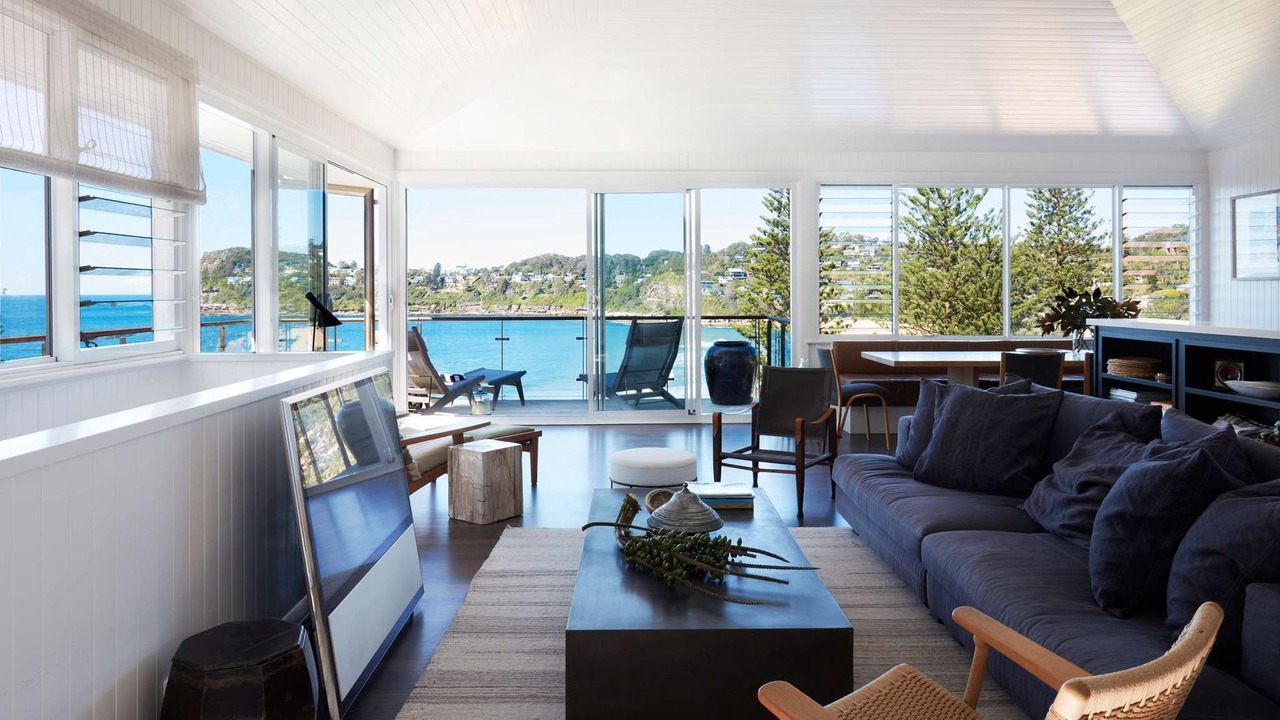 Photo of Livingroom in Whale Beach