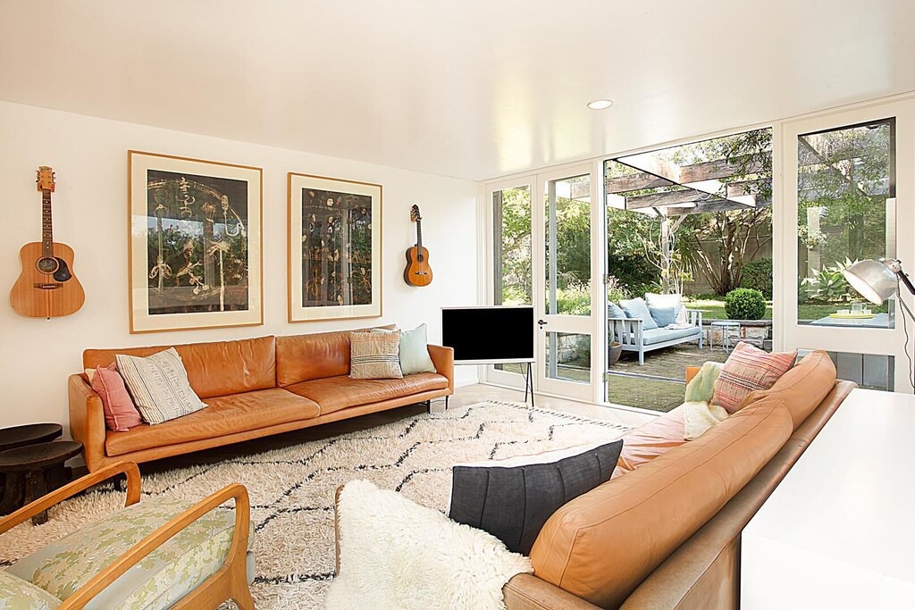 Photo of Livingroom in Rose Bay