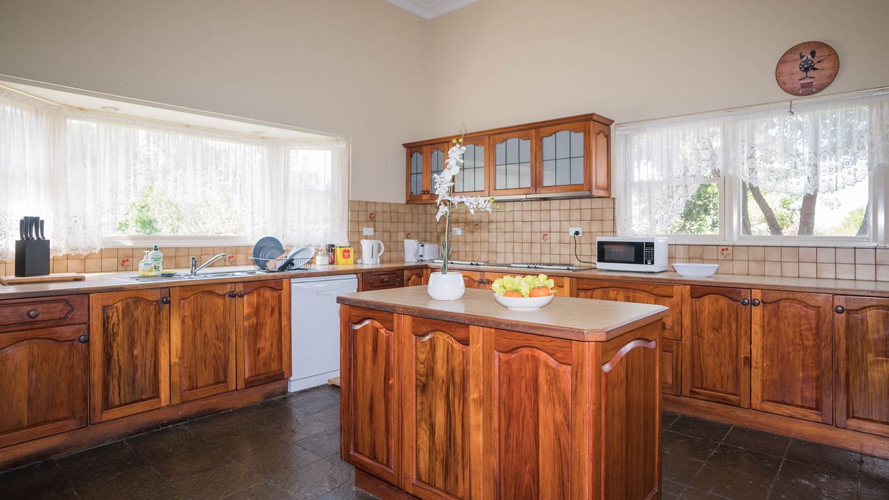 Photo of Kitchen in Razorback