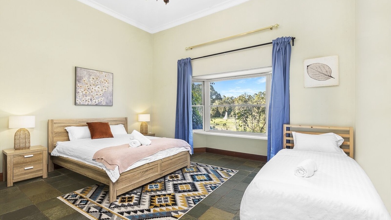 Photo of Bedroom in Razorback