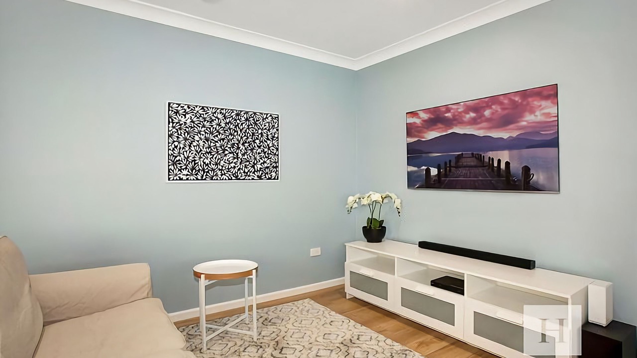 Photo of Livingroom in Summerland Point